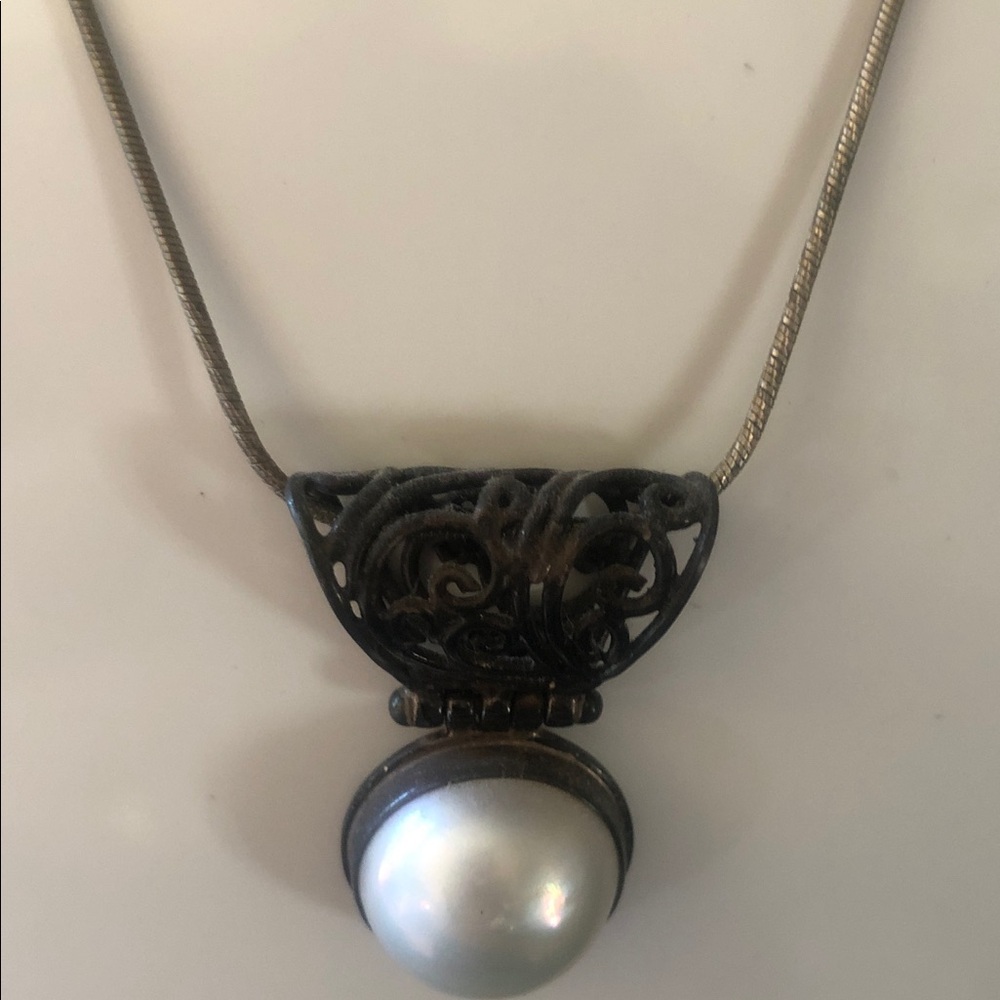 Silver Necklace with Pearl Pendant